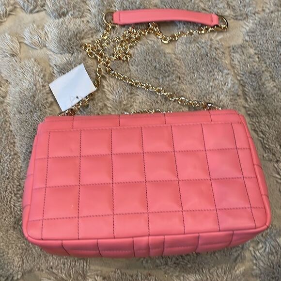 Michael Kors Soho Large Quilted Shoulder Handbag with Chain Strap - Picture 3 of 5